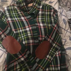 Kittenish flannel Jessie James decker